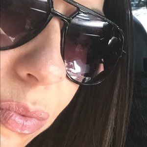 Meet your Posher, Kellie